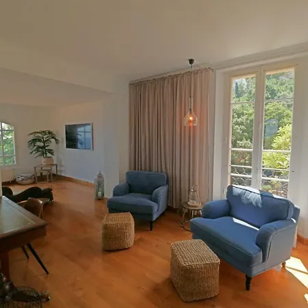 Дом отдыха Le Trayas Superieur Теуль-сюр-Мер