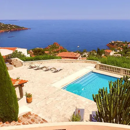 Le Trayas Superieur Дом отдыха