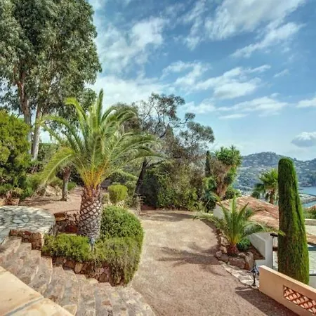 Le Trayas Superieur Дом отдыха Теуль-сюр-Мер