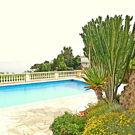 Le Trayas Superieur Дом отдыха