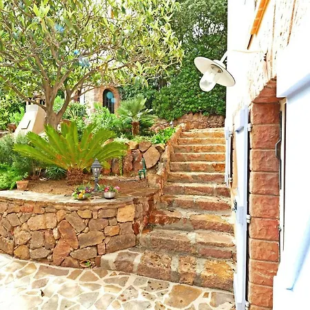 Дом отдыха Le Trayas Superieur