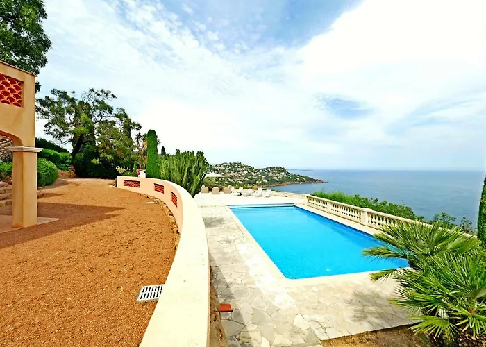 Le Trayas Superieur * Théoule-sur-Mer